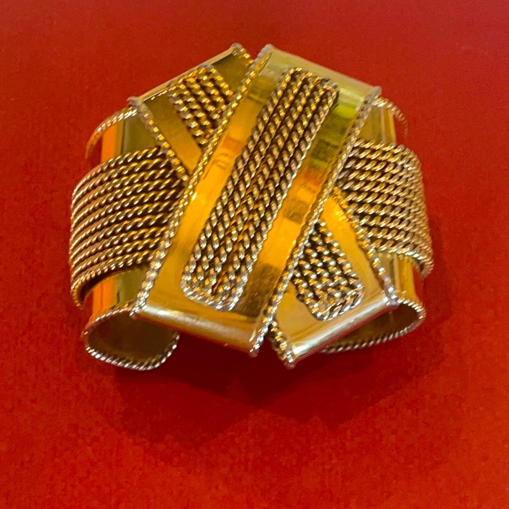 Poogi Paris Braided Criss Cross Gold Plated Cuff